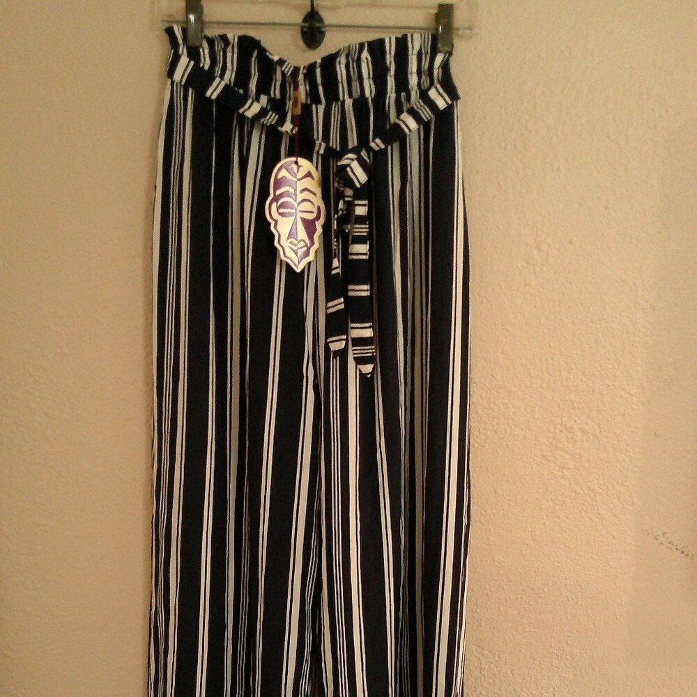 Wayan Natural Wear Pants, One size, NWT, Stripped, Navy, White